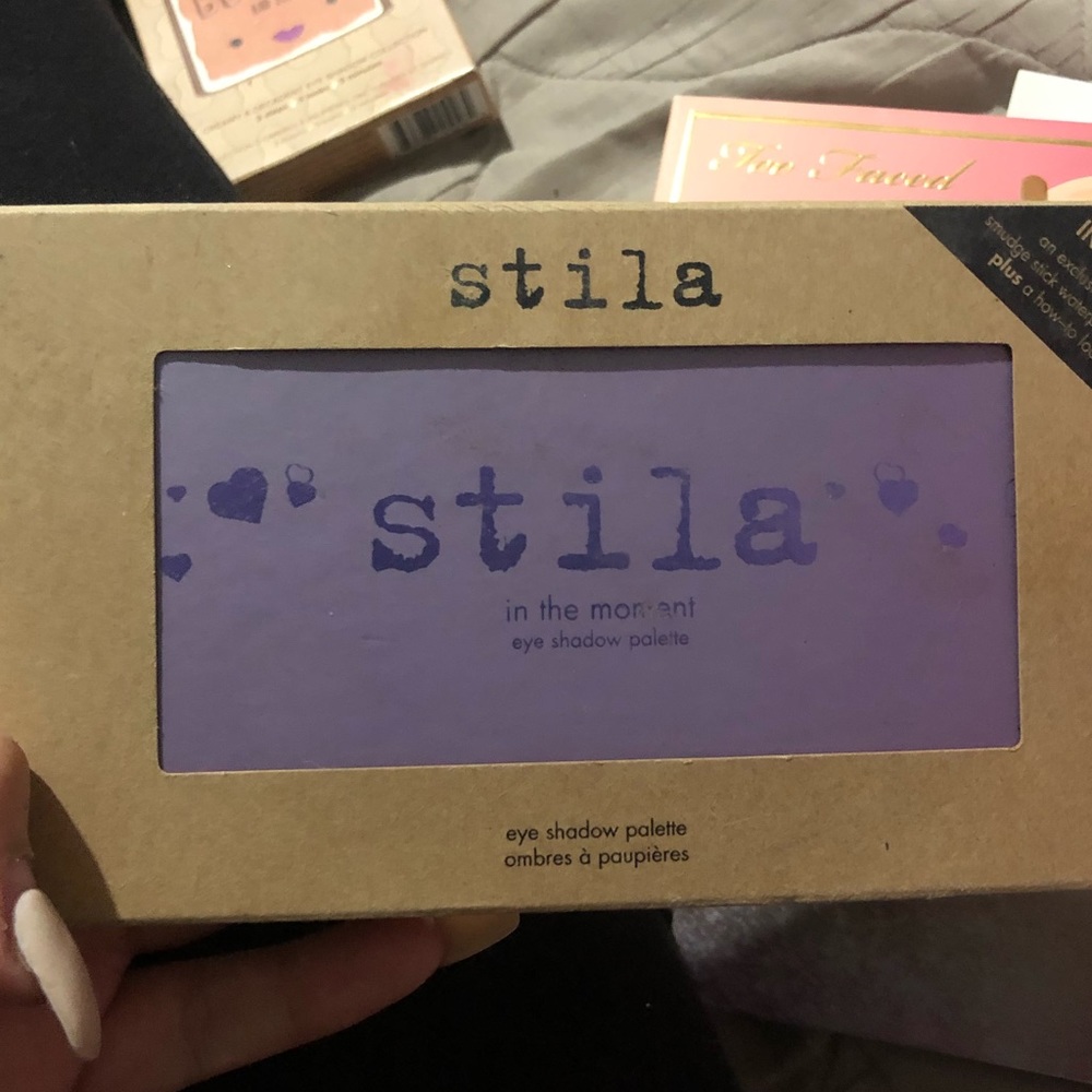 Stila eyeshadow palette